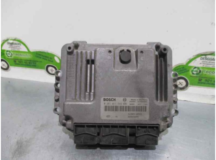 Recambio de centralita motor uce para renault megane ii berlina 3p 1.9 dci diesel referencia OEM IAM 8200310863 0281011549 BOSCH