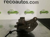 Front left stub axle replacement part for Opel Vectra B saloon 1.7 turbodiesel (17 DT / LU8) OEM IAM reference 