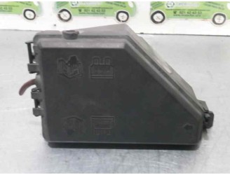 Recambio de caja reles / fusibles para mg serie 25 (rf) 2.0 idt cat referencia OEM IAM YQH000280  