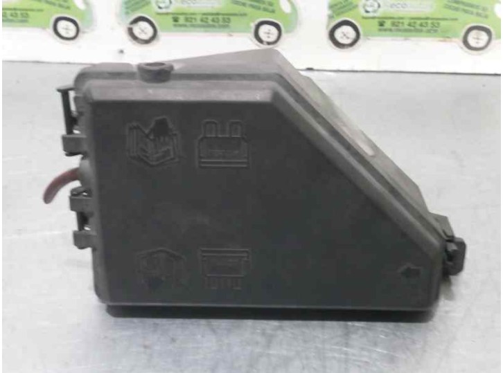 Recambio de caja reles / fusibles para mg serie 25 (rf) 2.0 idt cat referencia OEM IAM YQH000280  