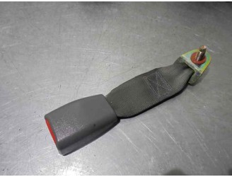 Recambio de enganche cinturon para hyundai santa fe (sm) 2.4 cat referencia OEM IAM   5 PUERTAS