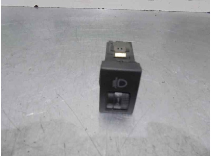 Recambio de boton regulador luces-no usar para honda accord berlina (cg7-9/ch1-7) 1.6 cat (d 16 b 2) referencia OEM IAM 
