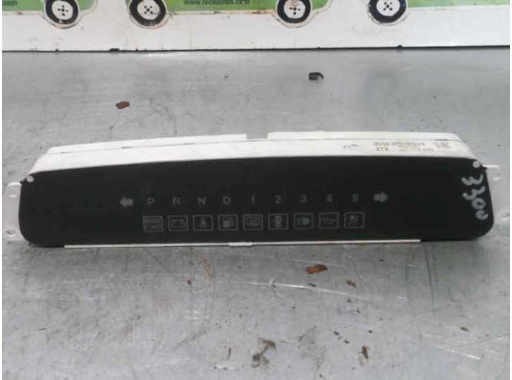 Recambio de pantalla multifuncion para ssangyong rodius xdi premium referencia OEM IAM 8025021351 26000017610S 