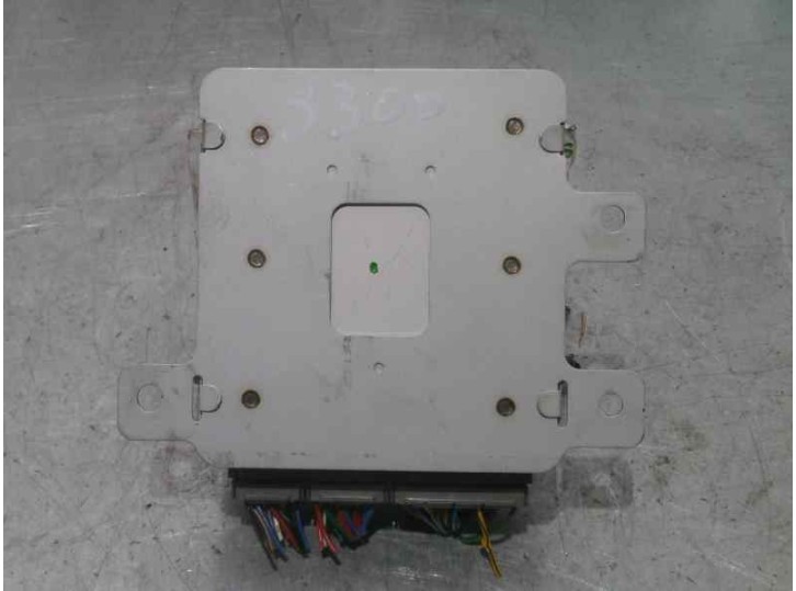 Recambio de centralita para ssangyong rodius xdi premium referencia OEM IAM 8716121101 97RA010035 