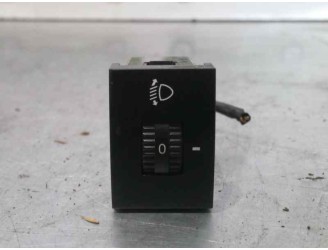 Recambio de boton regulador luces-no usar para ssangyong rodius xdi premium referencia OEM IAM 