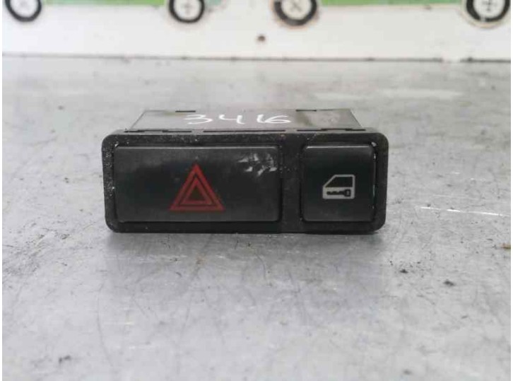 Recambio de warning para bmw serie 3 berlina (e46) 320d referencia OEM IAM 61318368920  