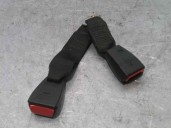 Recambio de enganche cinturon para bmw serie 3 berlina (e46) 320d referencia OEM IAM 8233292  4 PUERTAS