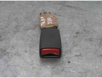 Recambio de enganche cinturon para nissan almera tino (v10m) 2.2 dci diesel cat referencia OEM IAM   5 PUERTAS