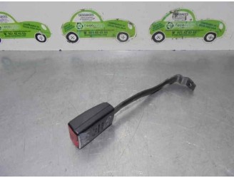 Recambio de enganche cinturon para seat toledo (5p2) 2.0 tdi referencia OEM IAM 5P0857756BQVZ  5 PUERTAS