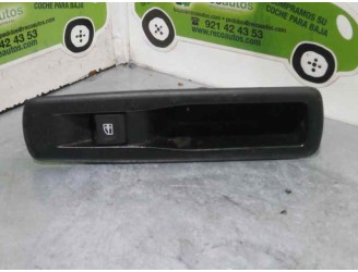Recambio de mando elevalunas trasero izquierdo para renault megane iii berlina 5 p tomtom edition referencia OEM IAM 829500004R 