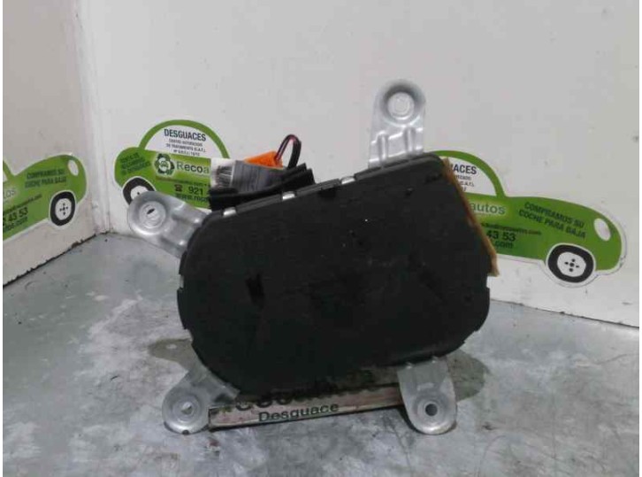 Recambio de airbag lateral delantero derecho para bmw serie 5 berlina (e39) 520i referencia OEM IAM 98B0331B0078 00061911 TRW