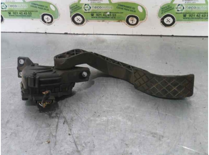 Recambio de potenciometro pedal para volkswagen passat berlina (3b3) 1.9 tdi referencia OEM IAM 8D1723523F 6PV00837602 HELLA