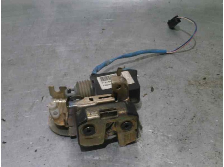 Replacement rear right door lock for Volvo S90 saloon 3.0 cat OEM IAM reference 9159551 CLAMP WITH 2 PINS 4 DOOR