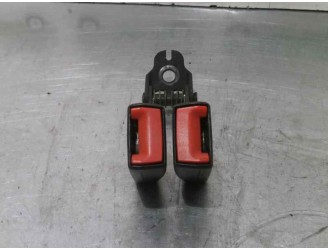 Recambio de enganche cinturon para ford mondeo iii sedán (b4y) 2.0 16v tddi / tdci referencia OEM IAM   4 PUERTAS