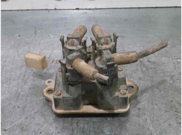 Recambio de bobina encendido para ford fiesta berl./courier 1.1 cat referencia OEM IAM 88SF12029A1A MB0297007521 