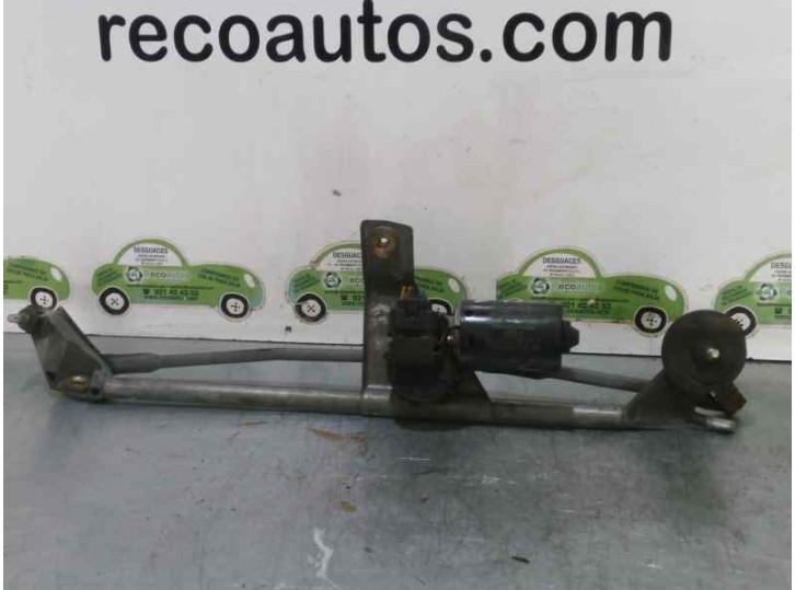 Replacement front wiper motor for Volvo S70 sedan 2.5 cat OEM IAM reference 9169321 0390241133 BOSCH