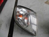 Replacement front right light for Hyundai H1 2.5 CRDi CAT OEM IAM reference 