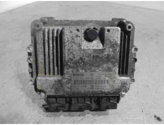 Recambio de centralita motor uce para nissan primera berlina (p12) 1.9 16v turbodiesel cat referencia OEM IAM 8200514116 0281011