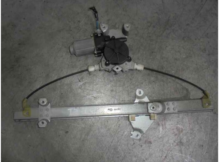 Replacement rear left window regulator for Nissan Primera saloon (P12) 1.9 16V turbodiesel cat OEM IAM reference 400601T1 2
