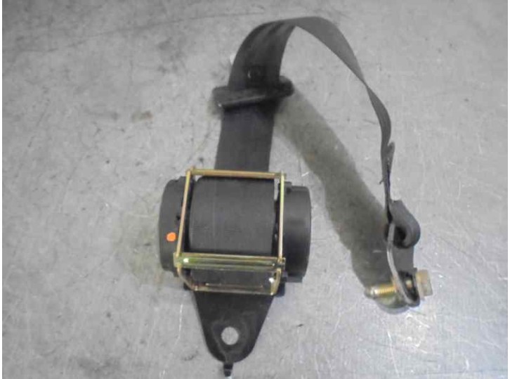 Replacement rear right seat belt for Nissan Primera saloon (P12) 1.9 16V turbodiesel cat OEM IAM reference 5 