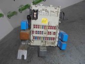 Recambio de caja reles / fusibles para nissan primera berlina (p12) 1.9 16v turbodiesel cat referencia OEM IAM 24350AV700 093002