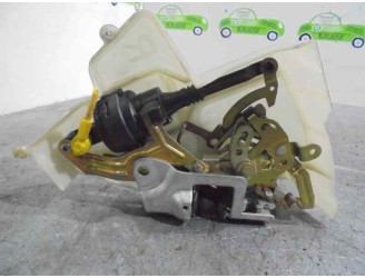 Recambio de cerradura puerta trasera derecha para mercedes-benz clase c (w202) berlina 2.0 16v cat referencia OEM IAM 2027300635