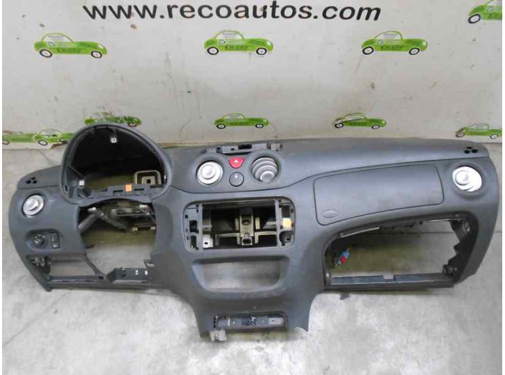 Recambio de salpicadero para citroën c2 1.4 hdi referencia OEM IAM 