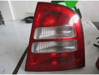 Recambio de piloto trasero derecho para skoda octavia berlina (1u2) tour referencia OEM IAM   