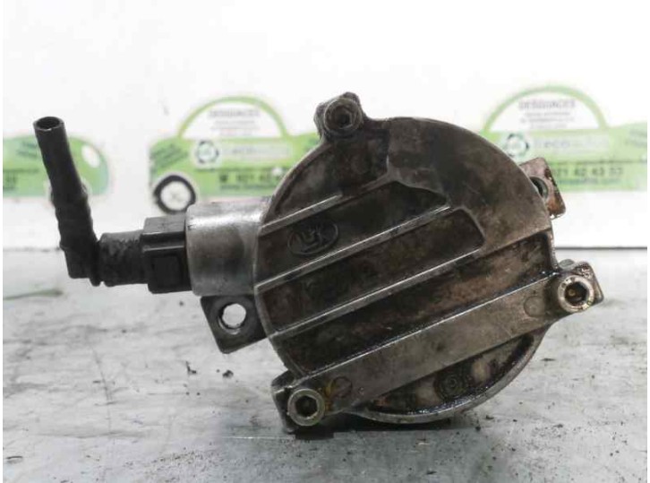 Replacement brake booster / vacuum pump for Ford Transit, closed box 86/92 2.5 diesel OEM IAM reference 210076J LUK