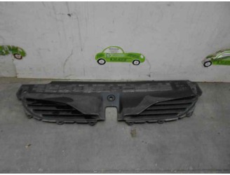 Recambio de rejilla delantera para daewoo lanos 1.5 cat referencia OEM IAM 