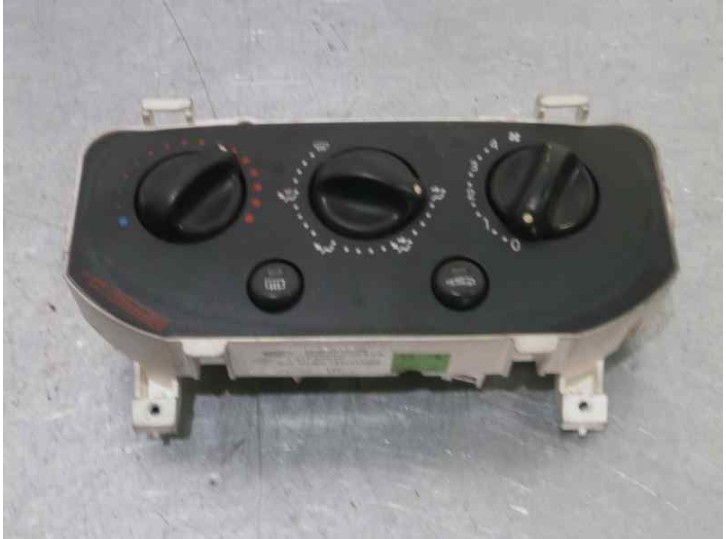 Recambio de mando calefaccion / aire acondicionado para renault clio ii fase i (b/cbo) 1.2 referencia OEM IAM 1848819005 1447450