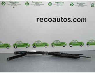 Recambio de brazo limpia delantero derecho para toyota avensis berlina (t 22) 2.0 turbodiesel cat referencia OEM IAM 