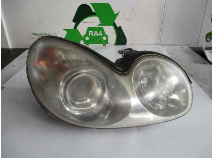 Recambio de faro derecho para hyundai sonata (y2) 2.0 cat referencia OEM IAM 921023D010  