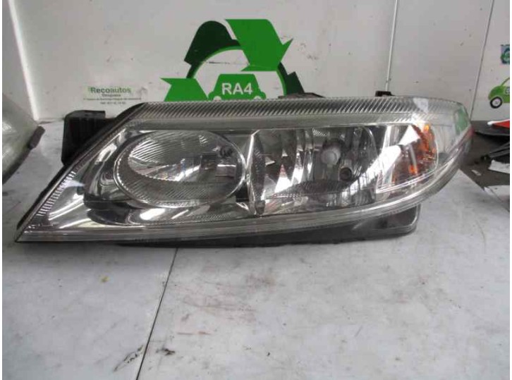 Recambio de faro izquierdo para renault laguna ii (bg0) 1.9 dci diesel referencia OEM IAM 