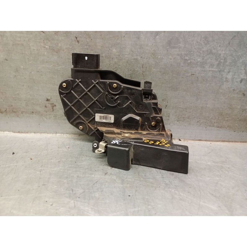 Recambio de cerradura puerta delantera izquierda para volvo v50 (545) 1.6 d referencia OEM IAM 30699787 31253661 