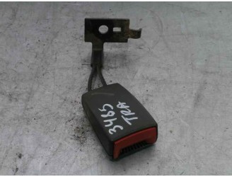 Recambio de enganche cinturon para opel vectra c berlina 1.9 cdti referencia OEM IAM 13158426 0905451258 4 PUERTAS