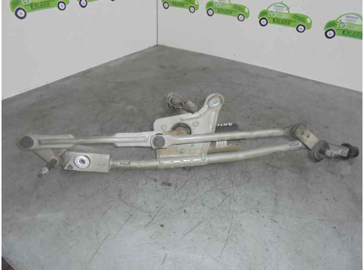 Replacement front wiper motor for Volvo S60 Saloon 2.4 Diesel CAT OEM IAM reference 320411052 VALEO