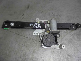 Recambio de elevalunas trasero izquierdo para volvo s60 berlina 2.4 diesel cat referencia OEM IAM 31253719 2 PINES 4 PUERTAS.