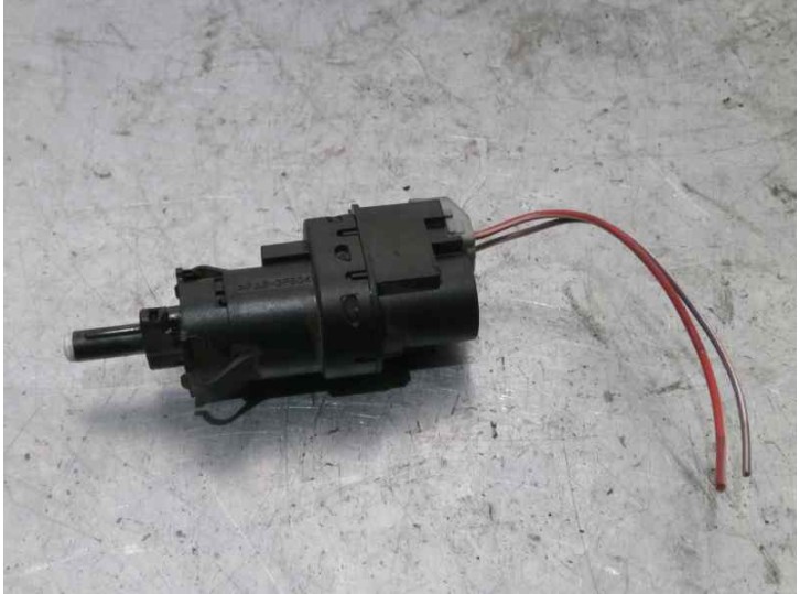 Recambio de interruptor para volvo s80 berlina 2.4 diesel cat referencia OEM IAM 3M5T13480AH  