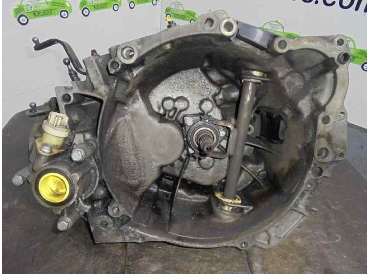Recambio de caja cambios para citroën berlingo 1.9 diesel referencia OEM IAM 20TE22  1644026A