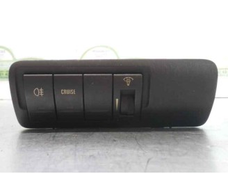 Recambio de botones salpicadero para hyundai sonata (y2) 2.0 cat referencia OEM IAM 848413C000 612W11410 