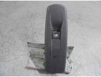 Recambio de mando elevalunas delantero derecho para renault megane iii berlina 5 p dynamique referencia OEM IAM 809600004R 
