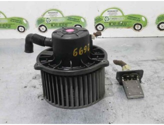 Recambio de motor calefaccion para hyundai santa fe (sm) 2.4 cat referencia OEM IAM 972303A010  