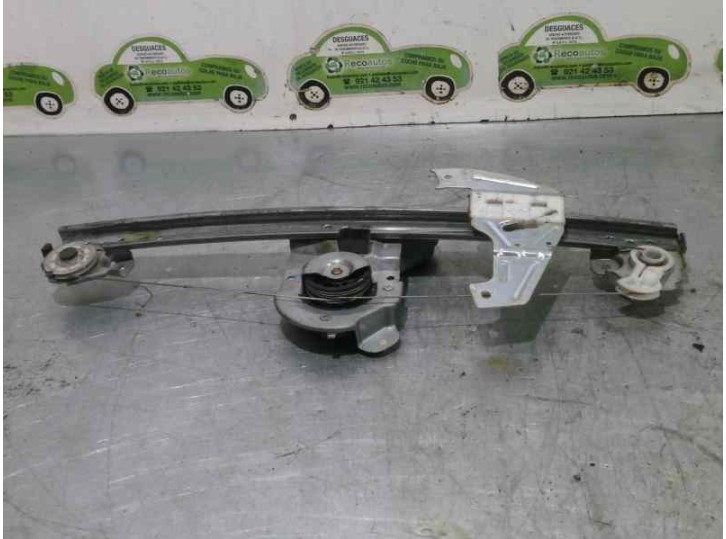 Replacement front left window regulator for Citroën C1 1.0 CAT (CFB / 384F) OEM IAM reference 2 698200H020 2 PINS 5 DOOR