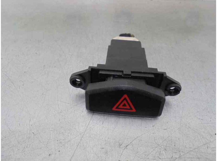 Recambio de warning para kia carens 2.0 turbodiesel cat referencia OEM IAM 864W0140F4 