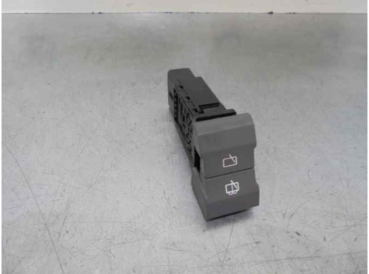 Recambio de mando para kia carens 2.0 turbodiesel cat referencia OEM IAM 