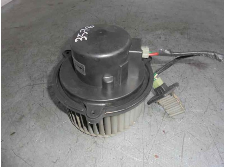 Recambio de motor calefaccion para kia carens 2.0 turbodiesel cat referencia OEM IAM 3F03  