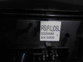 Recambio de caja reles / fusibles para kia carens 2.0 turbodiesel cat referencia OEM IAM 03206MAK3209 0K2KB 