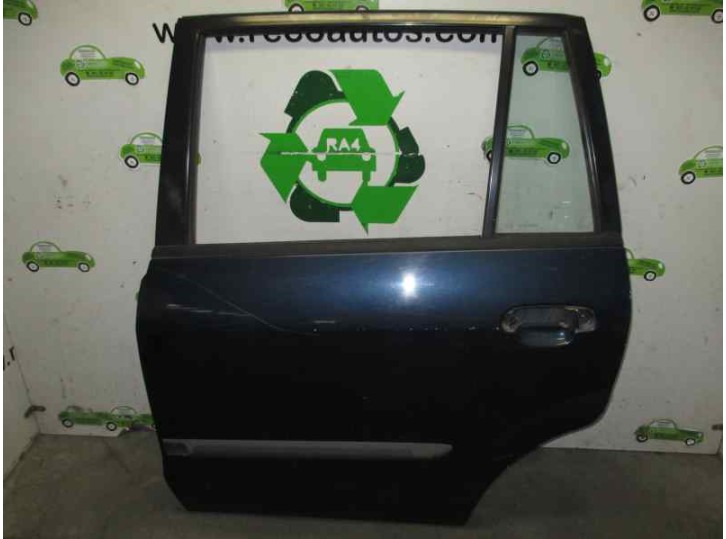 Recambio de puerta trasera izquierda para mazda premacy (cp) 2.0 turbodiesel referencia OEM IAM C14573020D AZUL 5 PUERTAS
