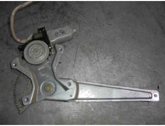 Recambio de elevalunas trasero derecho para mazda premacy (cp) 2.0 turbodiesel referencia OEM IAM CM007258X 2 PINES 5 PUERTAS